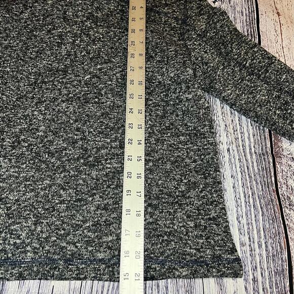 Boys Liv Outdoor Insulating Sweater Fleece, Gray, 1/4 Zip, NWT, Small 7/8, Warm - Picture 9 of 9
